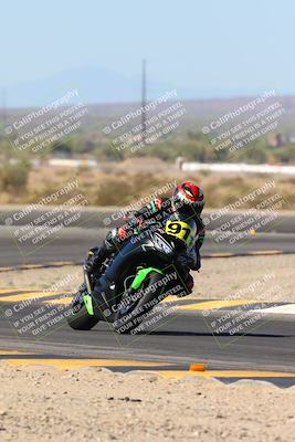 media/Oct-20-2024-CVMA (Sun) [[d4a3dff211]]/Race 3-Amateur Supersport Middleweight/